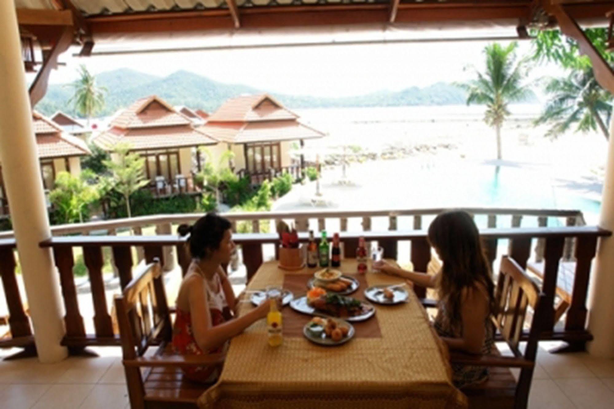 Buritara Resort, Phangan Island 恰洛克拉姆 外观 照片